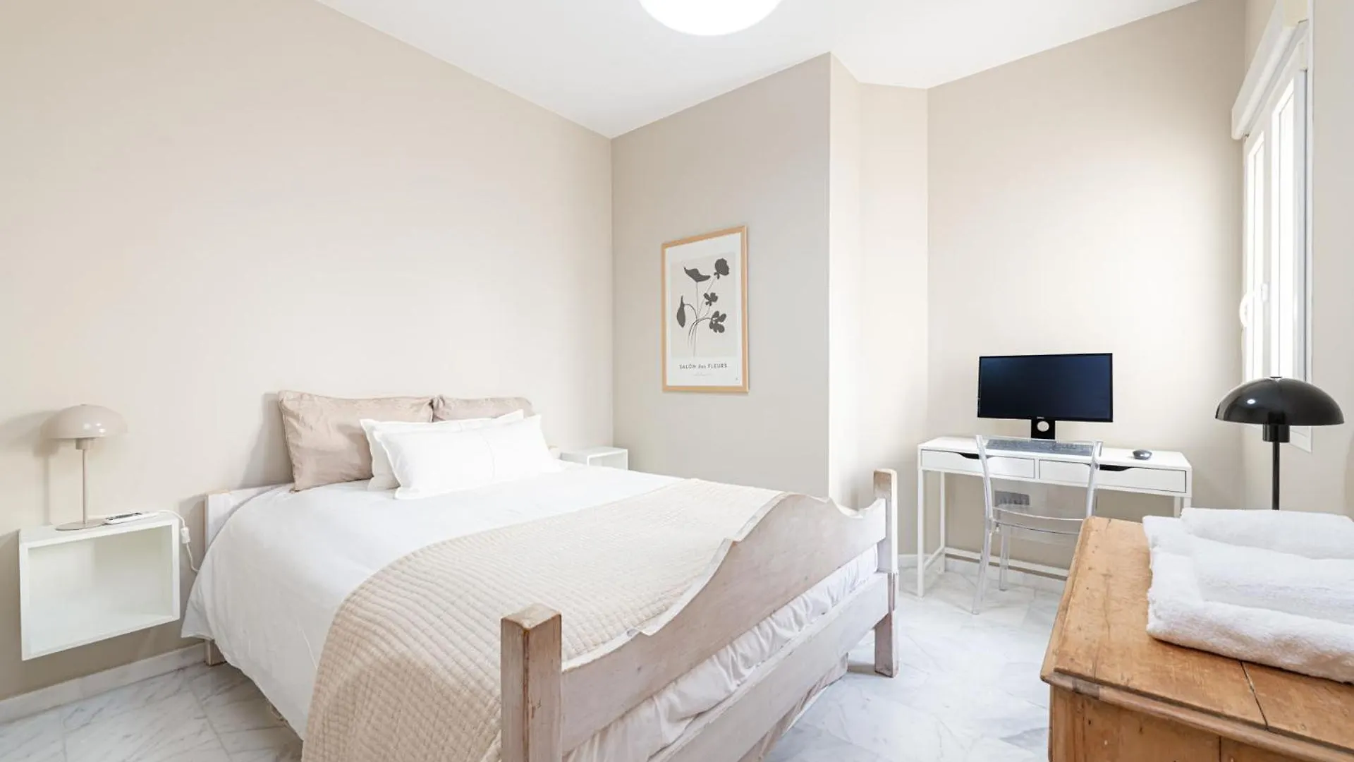 Metropolitan Apartment In Malaga By Solaga Holiday Homes