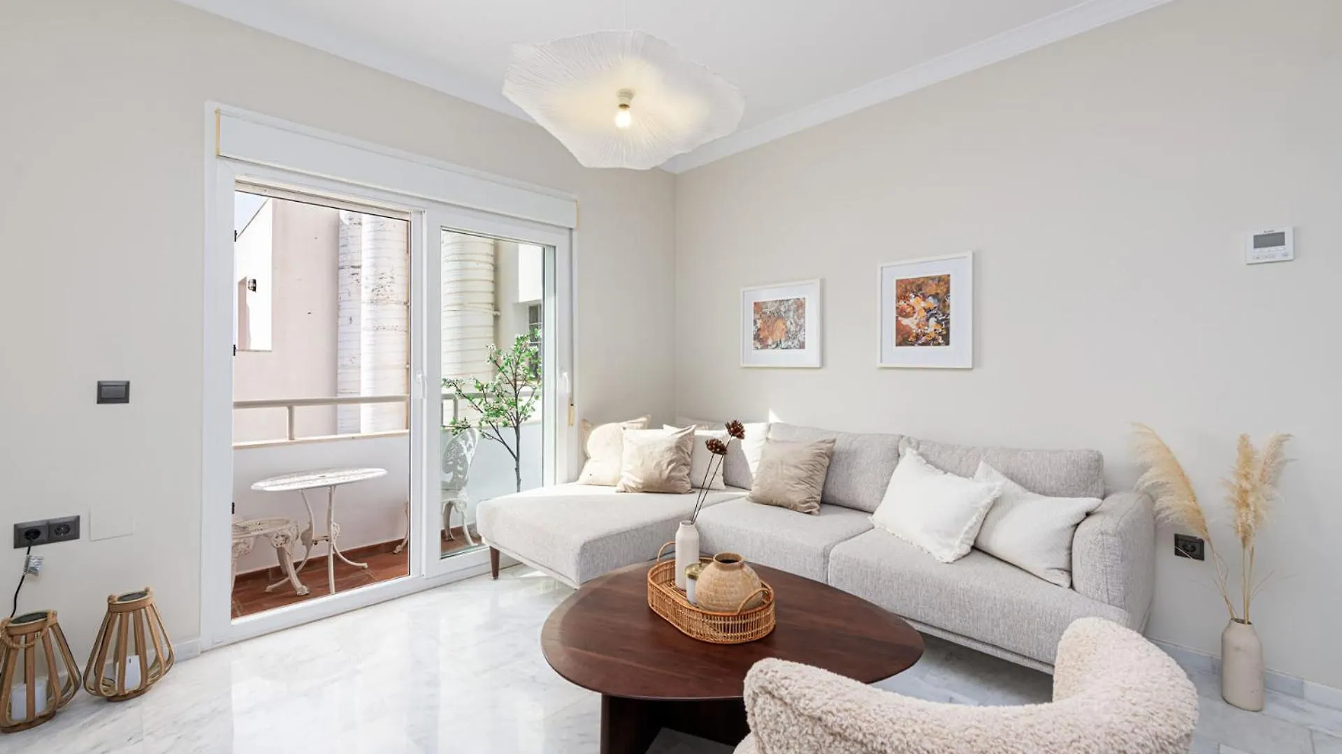Metropolitan Apartment In Malaga By Solaga Holiday Homes