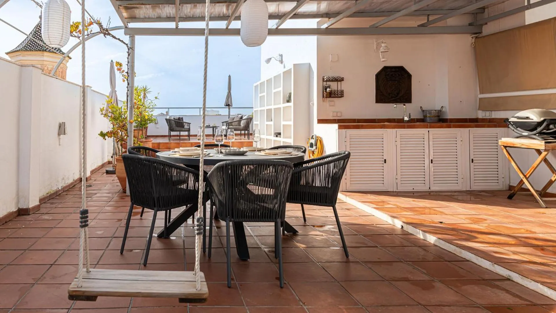 Metropolitan Apartment In Malaga By Solaga Holiday Homes
