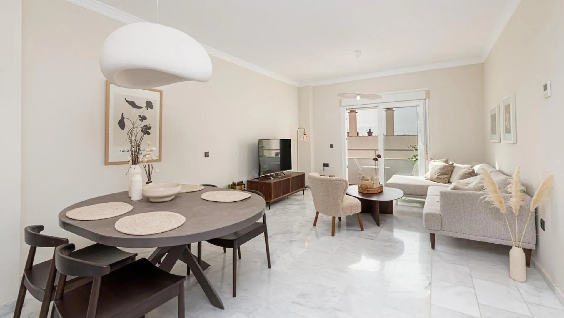Metropolitan Apartment In Malaga By Solaga Holiday Homes